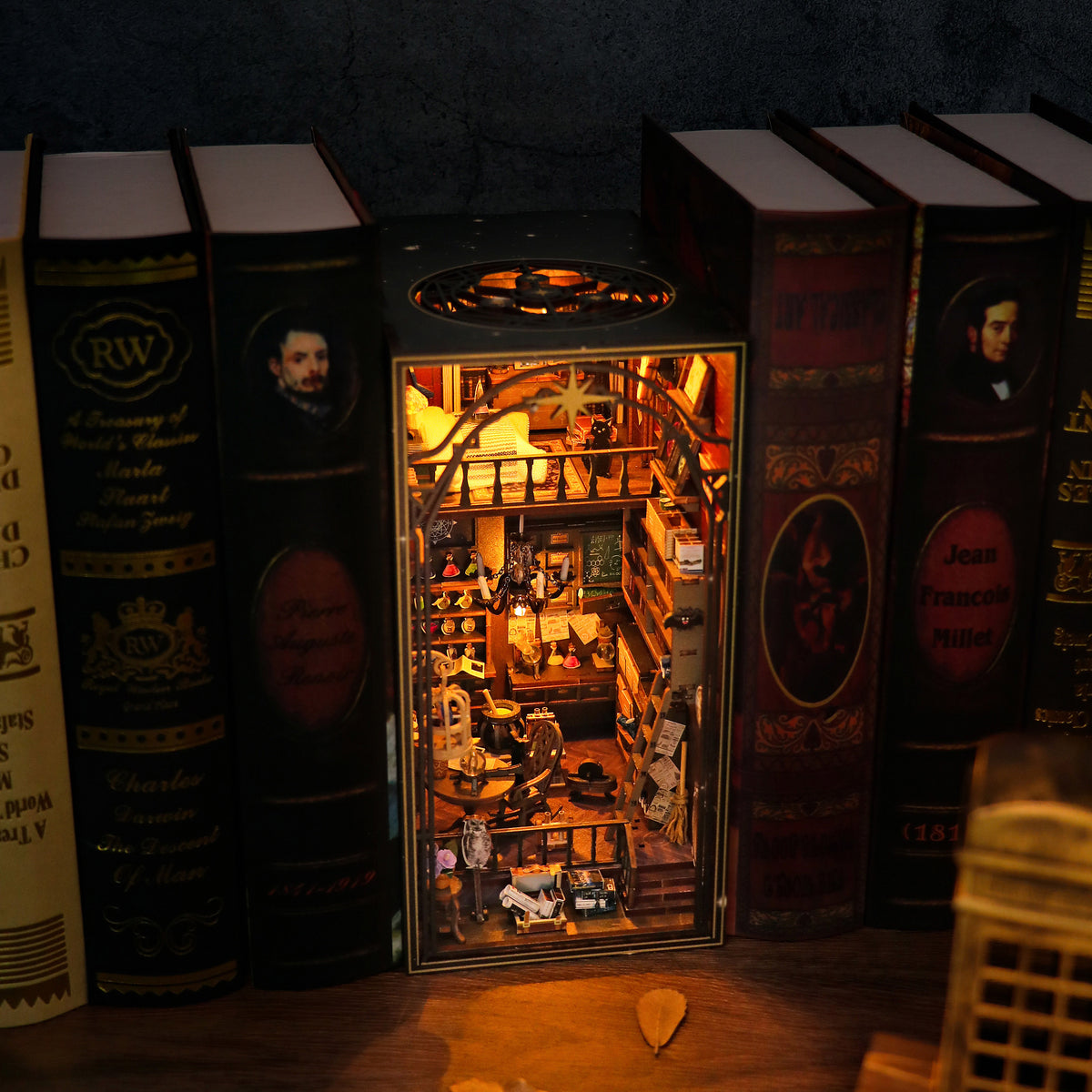 Mira Magic House M2311 DIY Miniature Book Nook Kit
