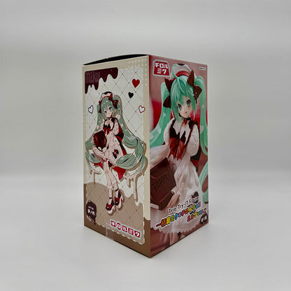 Hatsune Miku x Tirol Choco Milk Ver. Trio-Try-iT Figure