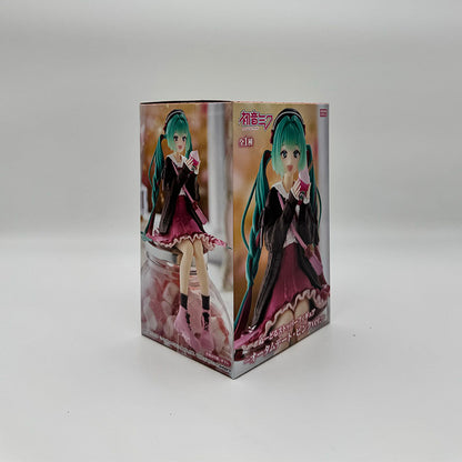 Hatsune Miku Noodle Stopper Figure Autumn Date Pink Ver.