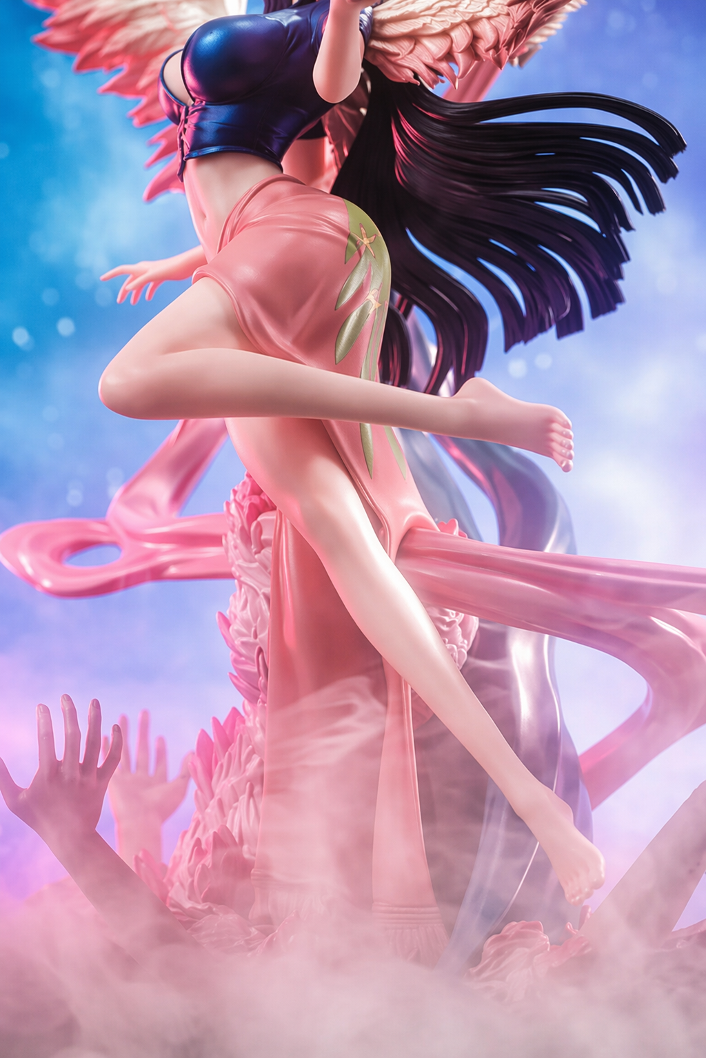 HS Studio Nico Robin Angel Wings Resin Statue Figure
