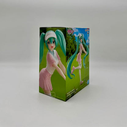 Hatsune Miku Holiday Memories Golf Ver. Figure