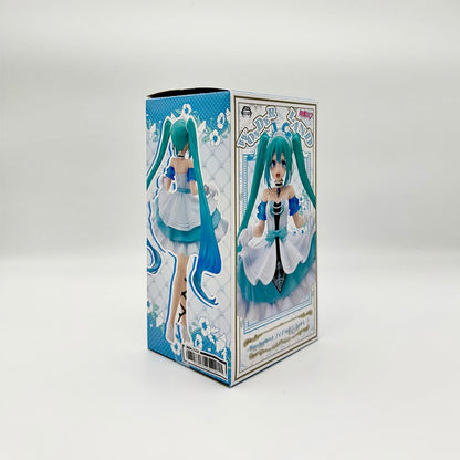 Hatsune Miku Wonderland Figure Cinderella Ver.